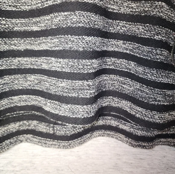 Per Se 1X Knit Sweater Black Gray Long Sleeve Comfort Tunic - Picture 3 of 7